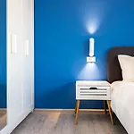 Blue Design Apartament In Magheru